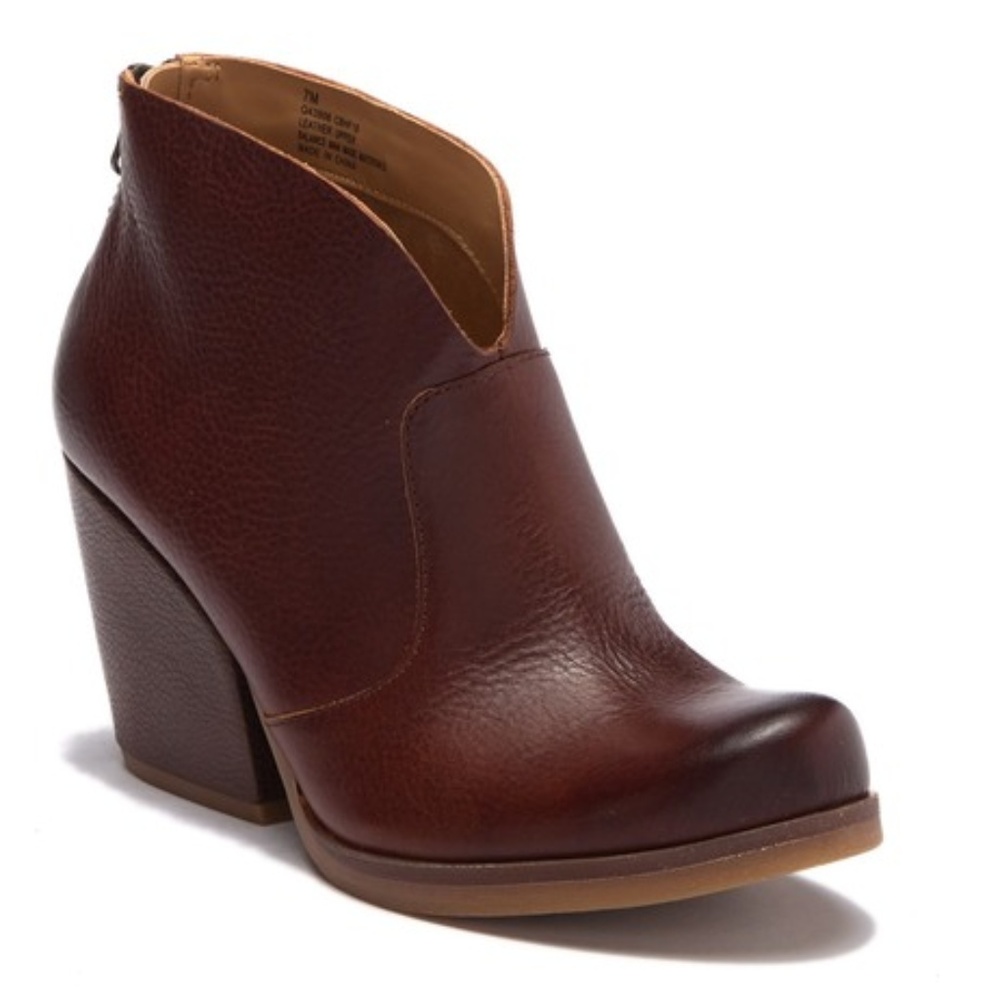 Korks Gemini Bootie - Brown Size 9
